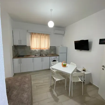 Hotel Andrea Saranda Extérieur photo